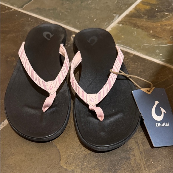 🆕OluKai Ho’opio leather pink clay stripe sandal/flip flop - Picture 2 of 4